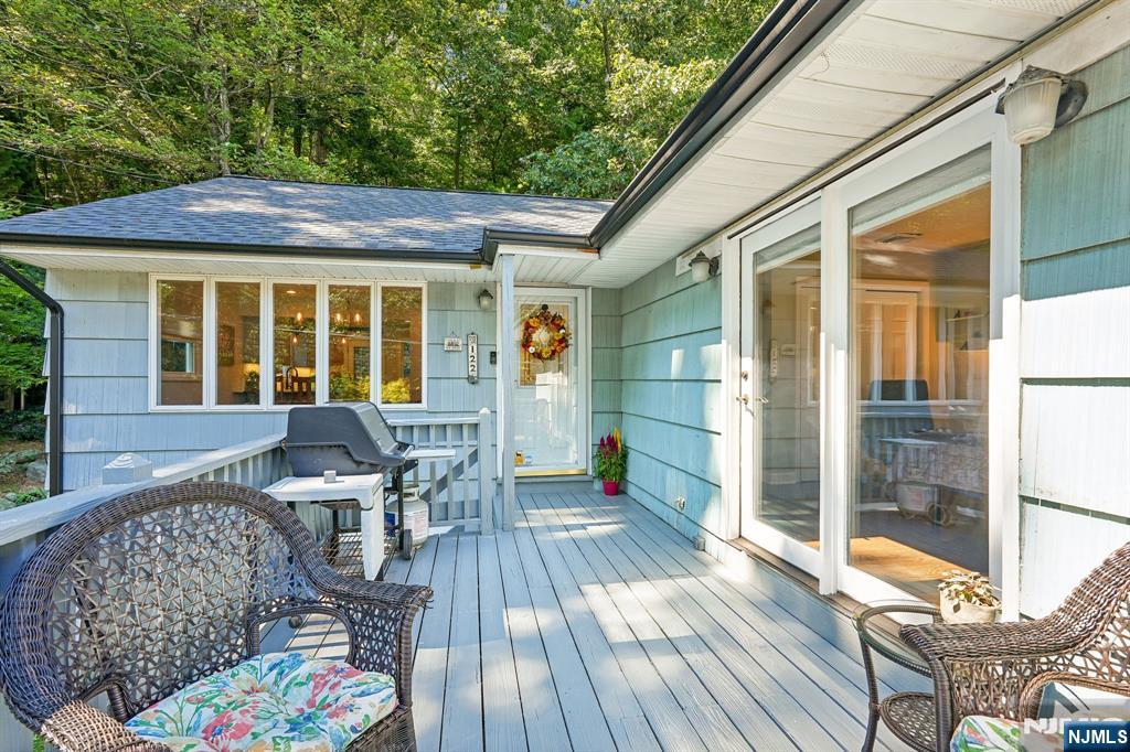 122 Skyline Lake Drive Property Photo 42