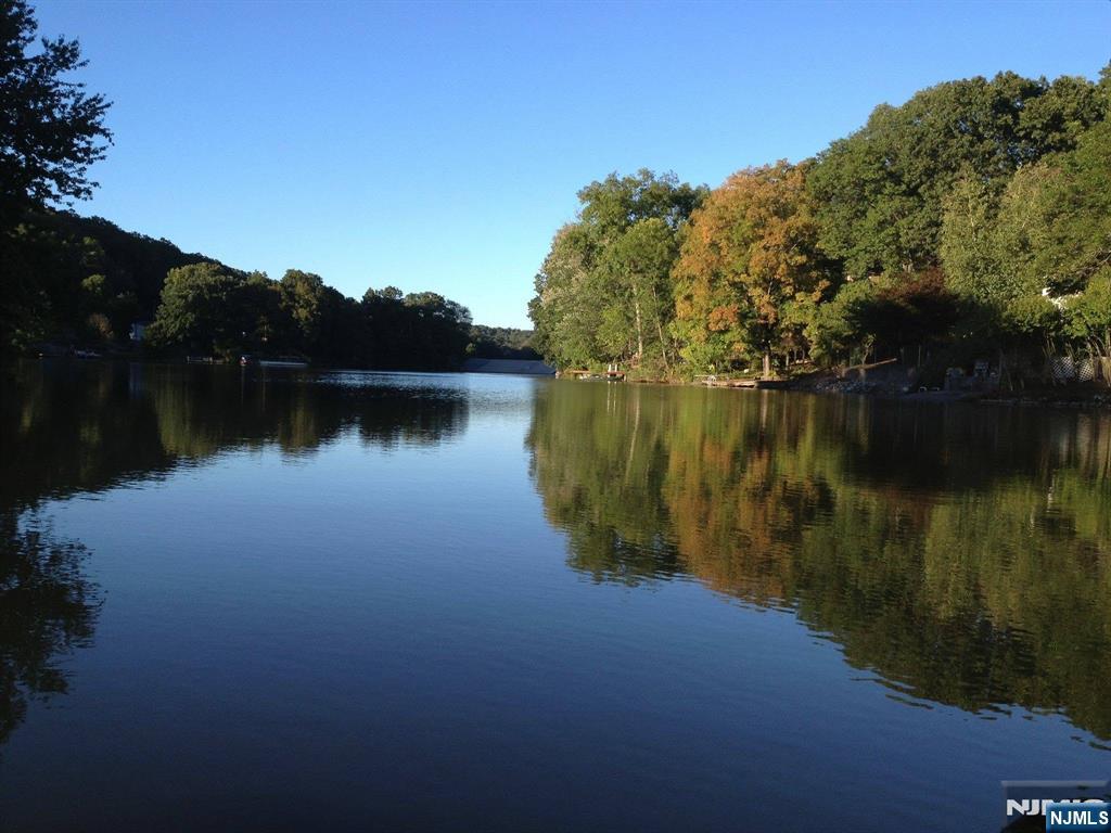 122 Skyline Lake Drive Property Photo 45