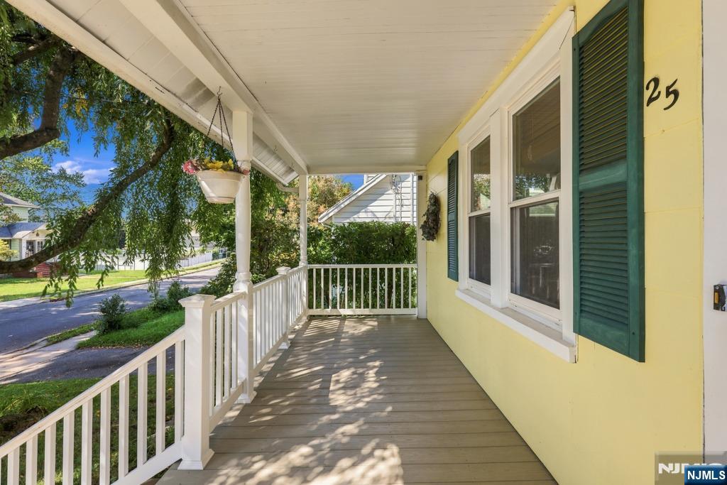 25 Edward Street Property Photo 7