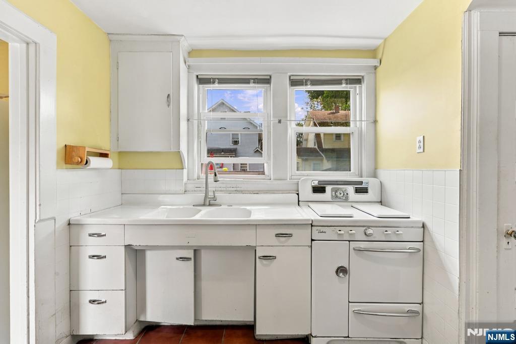 25 Edward Street Property Photo 18