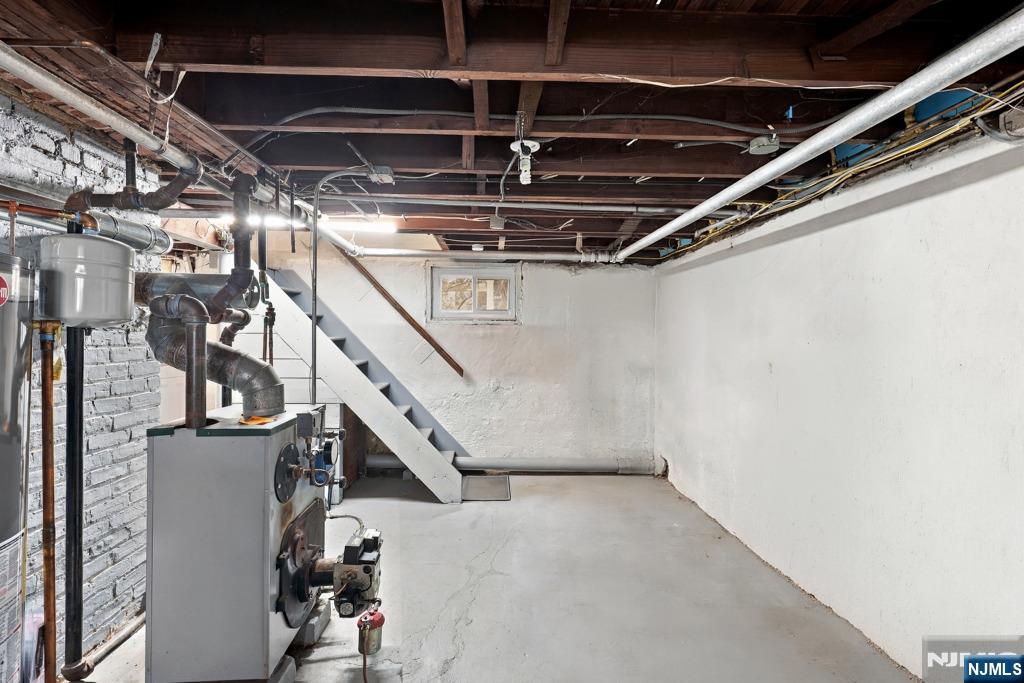 25 Edward Street Property Photo 37