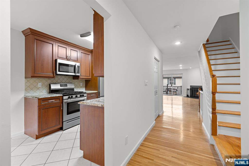124 Panorama Drive Property Photo 3