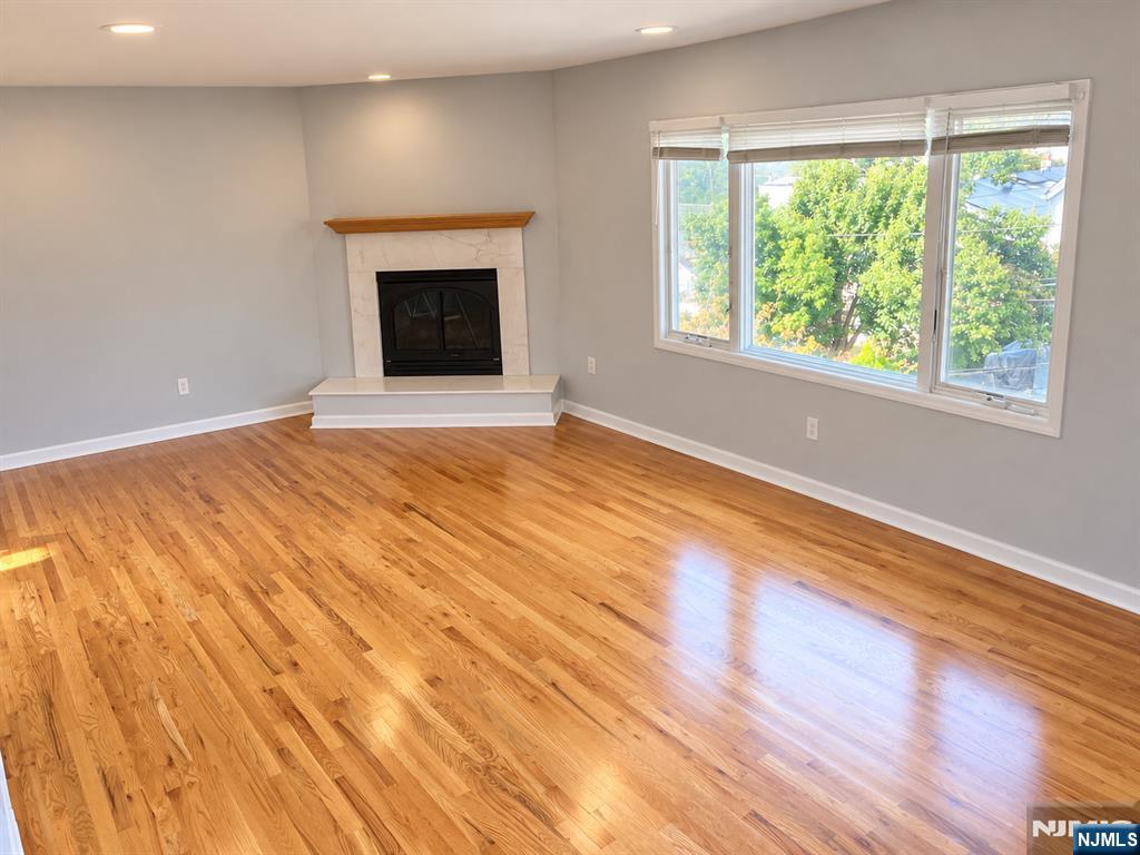 40 Chestnut Street Property Photo 1