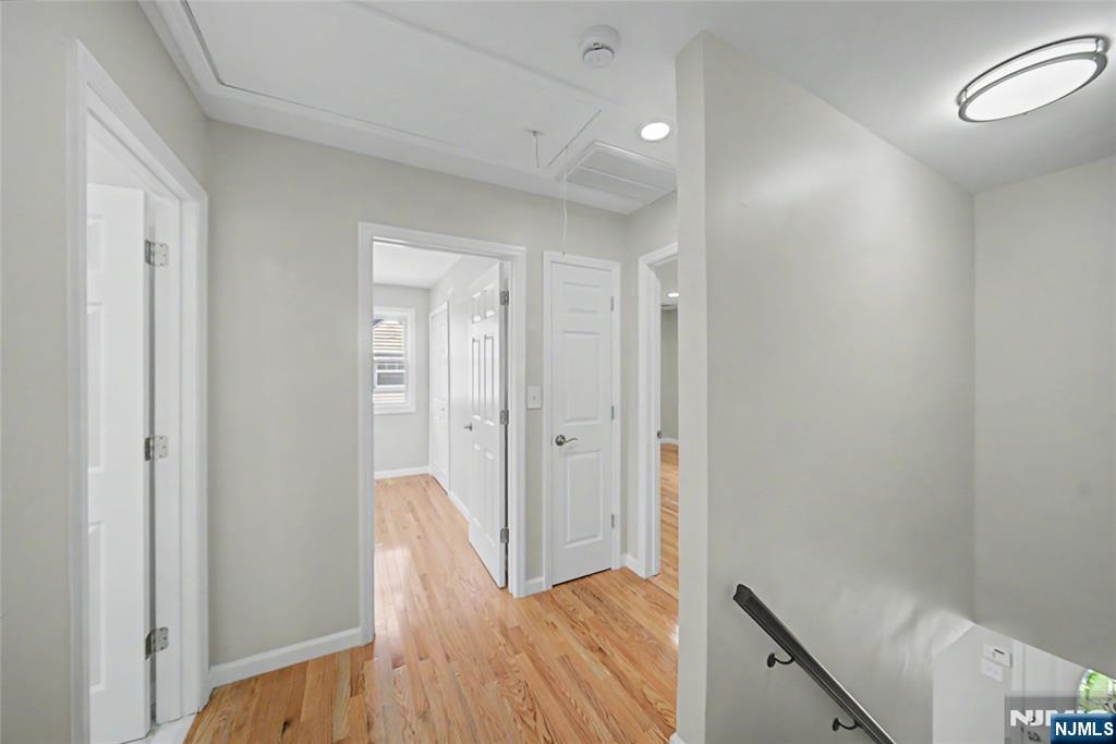 699 Bloomfield Avenue Property Photo 11