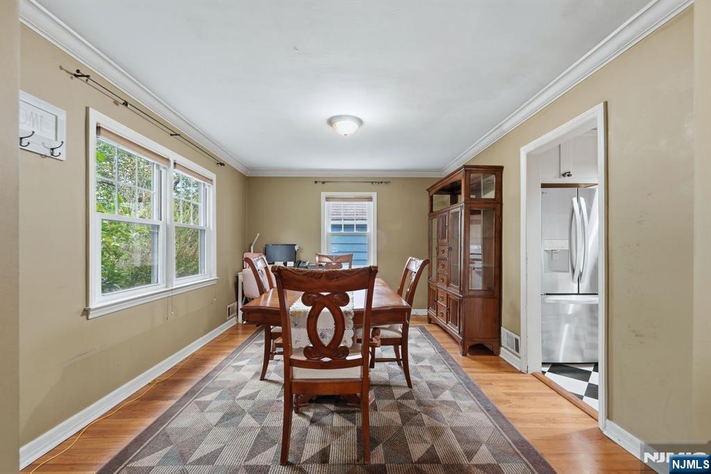 125 Midwood Road Property Photo 9