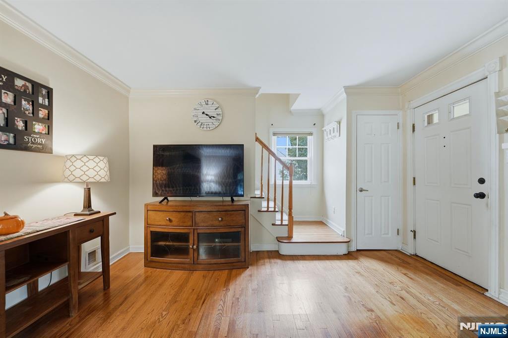 125 Midwood Road Property Photo 18