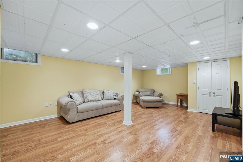 125 Midwood Road Property Photo 26
