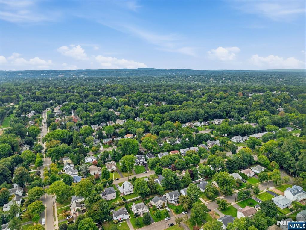 125 Midwood Road Property Photo 36