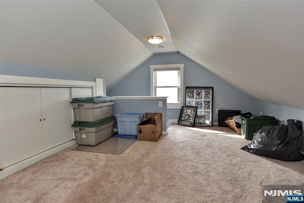 638 Asbury Street Property Photo 21
