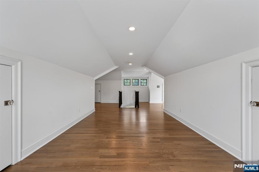 21 Pomona Avenue Property Photo 35