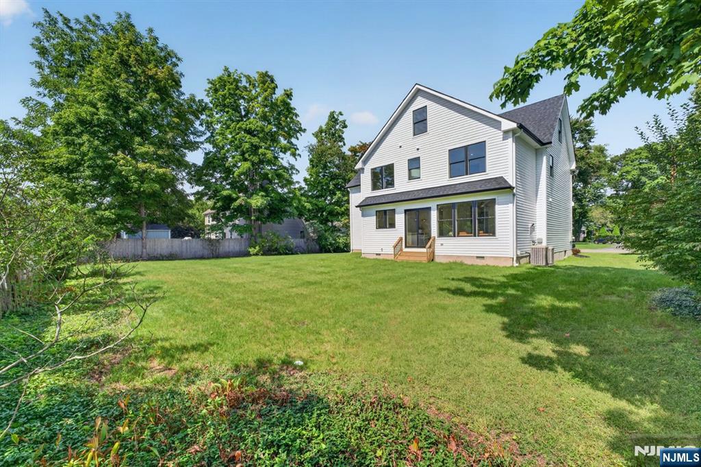 21 Pomona Avenue Property Photo 38