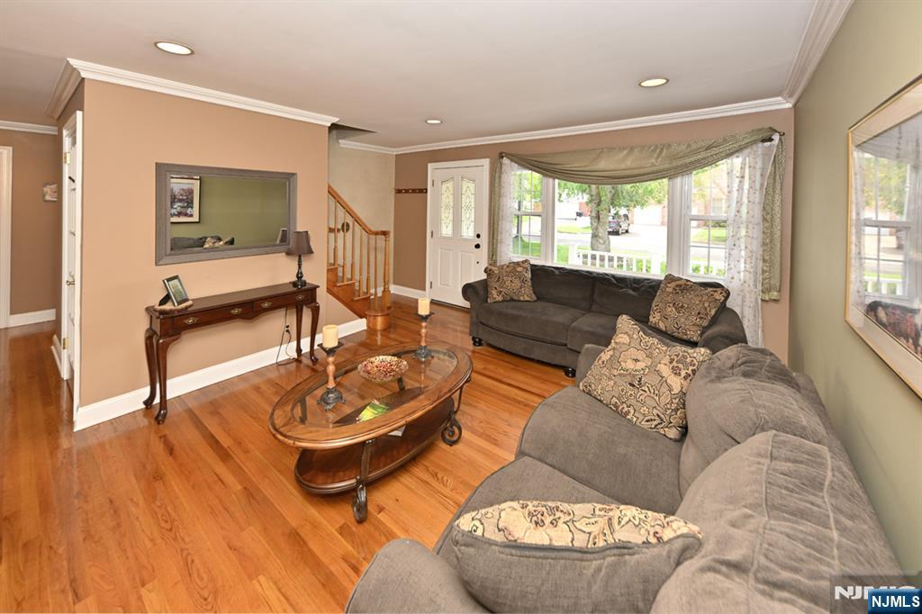 700 Evans Street Property Photo 7