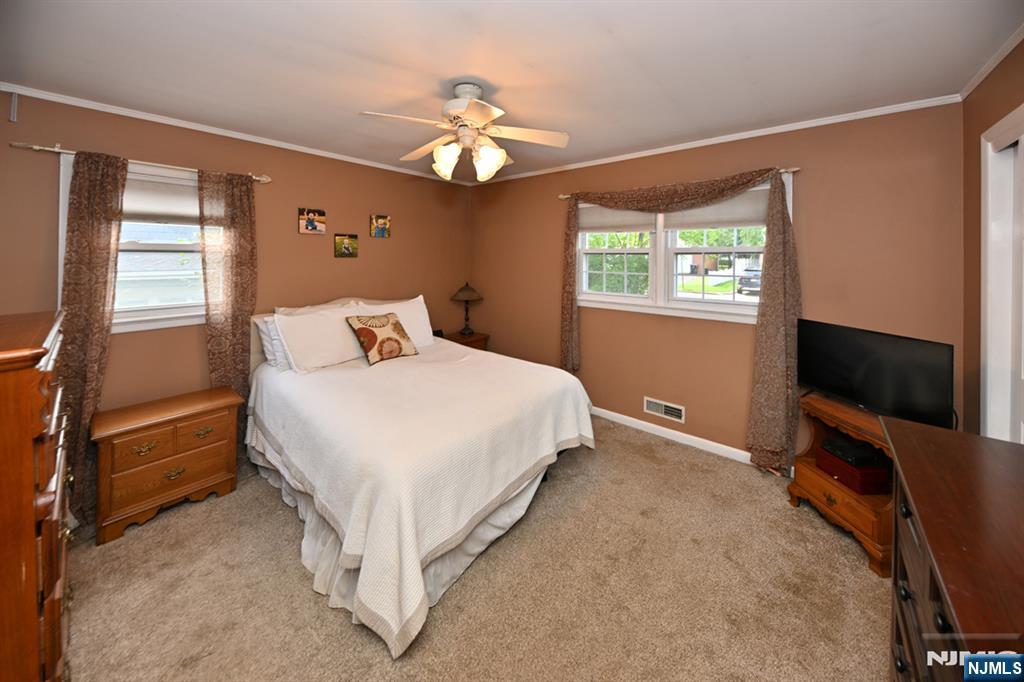 700 Evans Street Property Photo 11