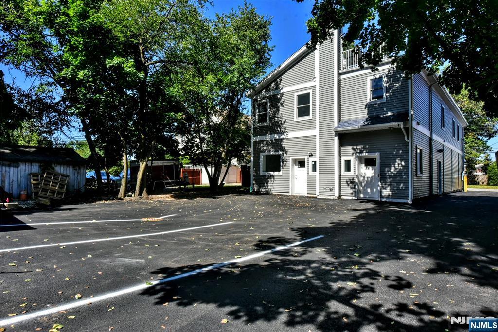 7 Bergen Street 203 Property Photo 24