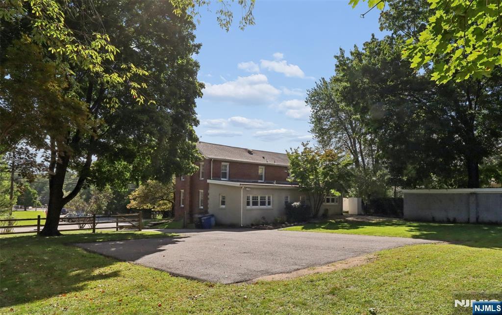 166 Crescent Avenue Property Photo 32