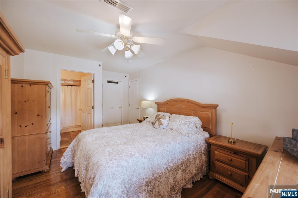 20 S Midland Avenue I2 Property Photo 23