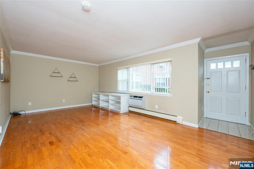 68 Regency Park Property Photo 2
