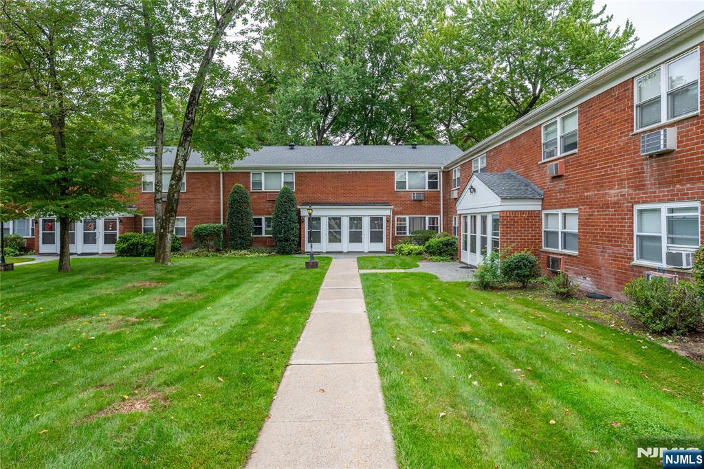 68 Regency Park Property Photo 15