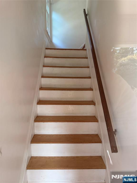 222 Glen Avenue Floor 2 Property Photo 2