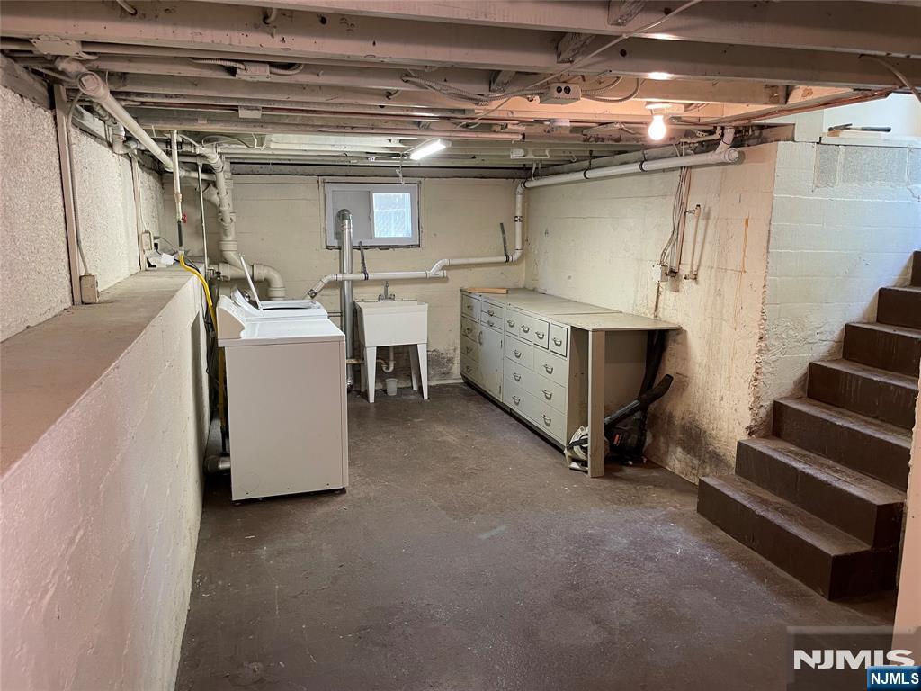 222 Glen Avenue Floor 2 Property Photo 10