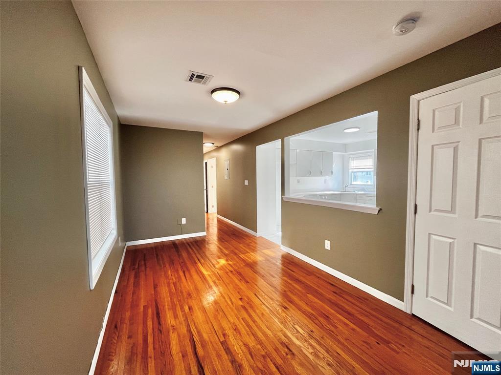 7100 Durham Avenue 2 Property Photo 3