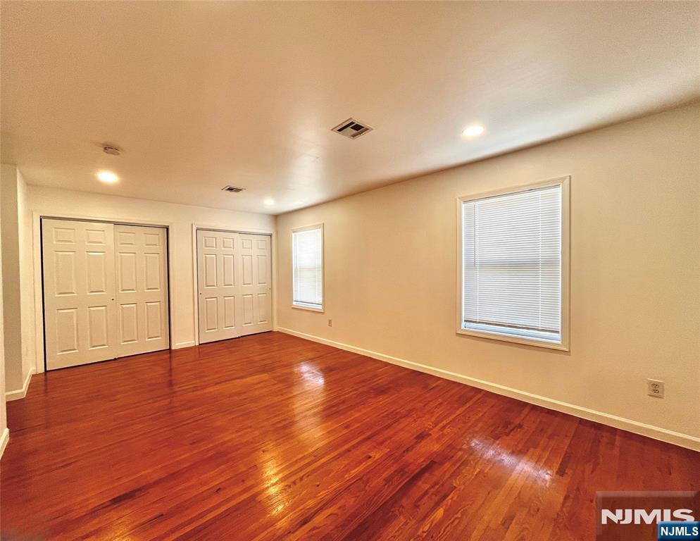 7100 Durham Avenue 2 Property Photo 5