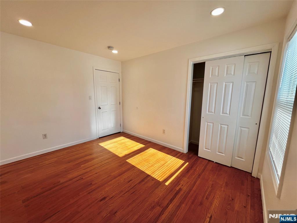 7100 Durham Avenue 2 Property Photo 6