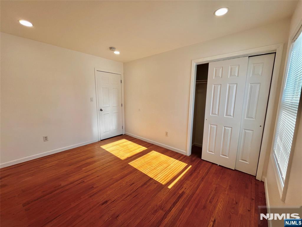 7100 Durham Avenue 2 Property Photo 6
