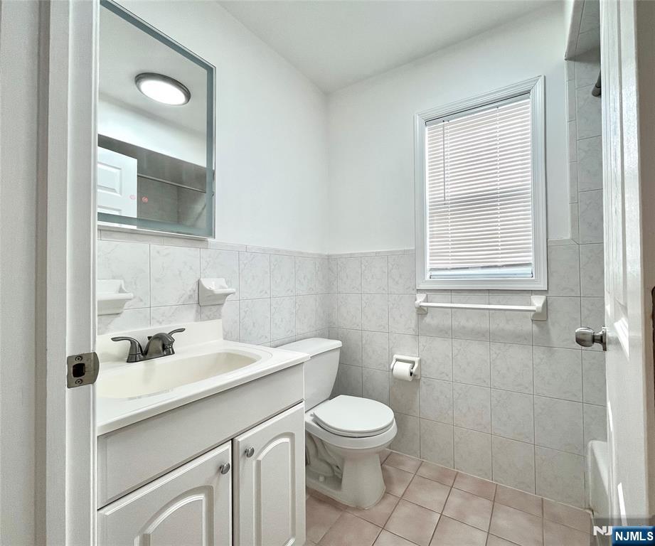 7100 Durham Avenue 2 Property Photo 8