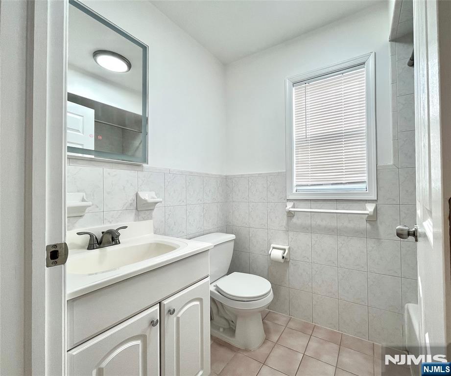 7100 Durham Avenue 2 Property Photo 8