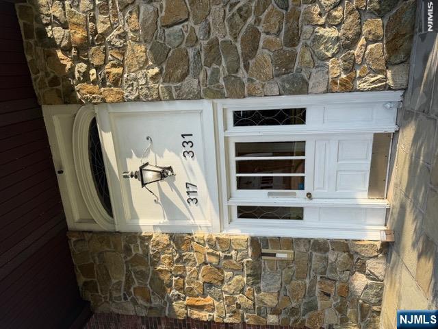 321 Ringwood Avenue Property Photo 2