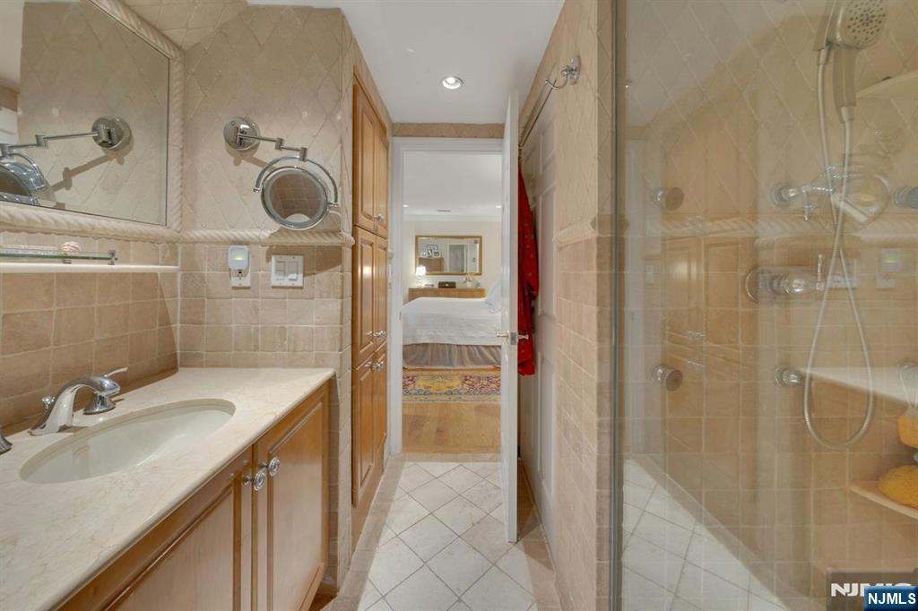2 Eliot Court Property Photo 17