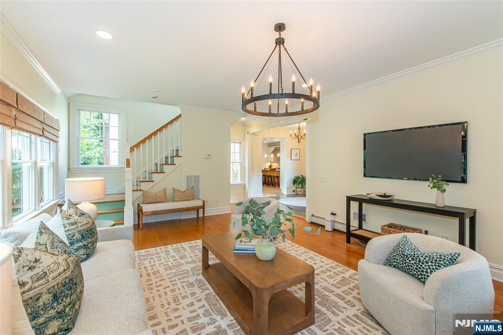 181 Sunset Avenue Property Photo 6