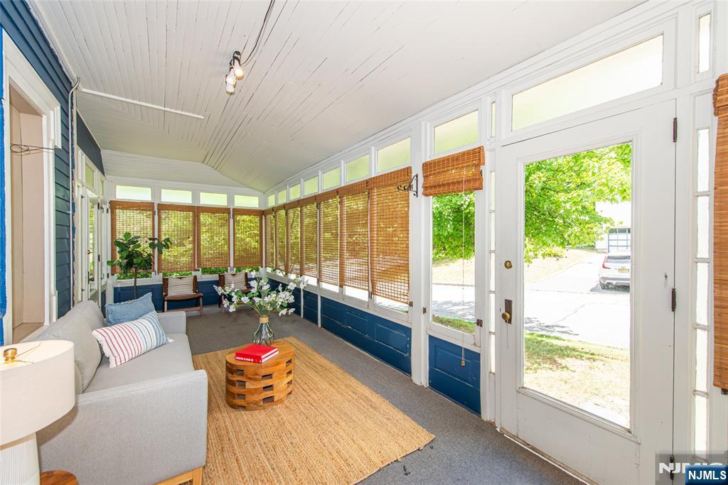 181 Sunset Avenue Property Photo 12