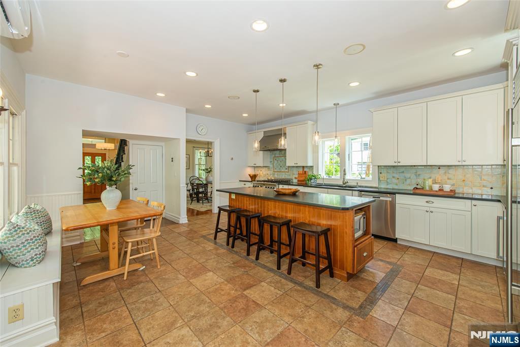 181 Sunset Avenue Property Photo 19