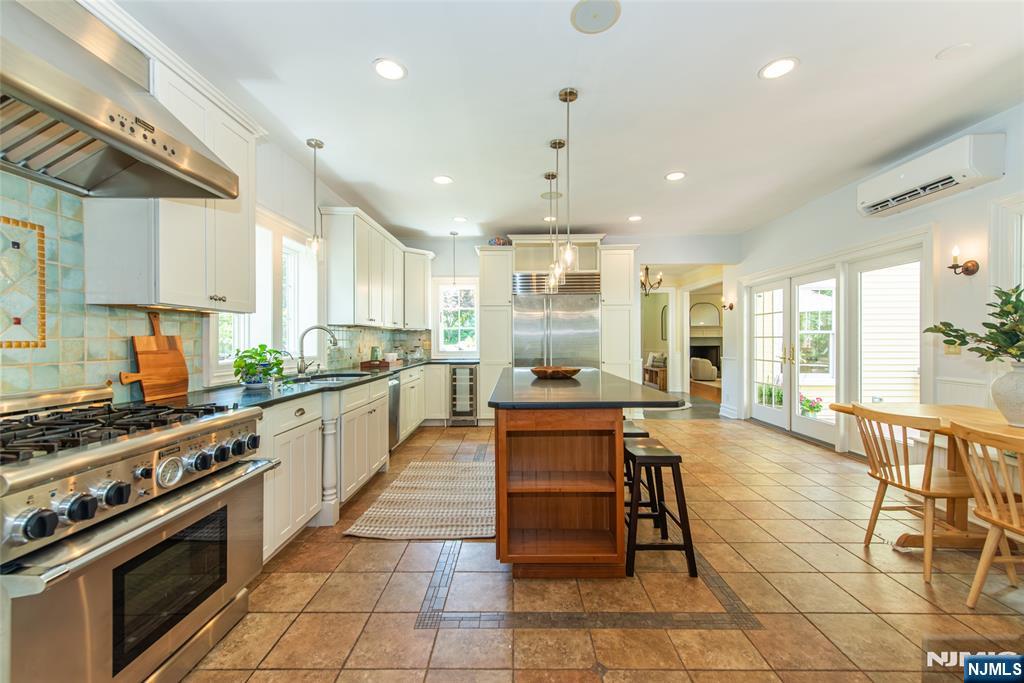 181 Sunset Avenue Property Photo 22