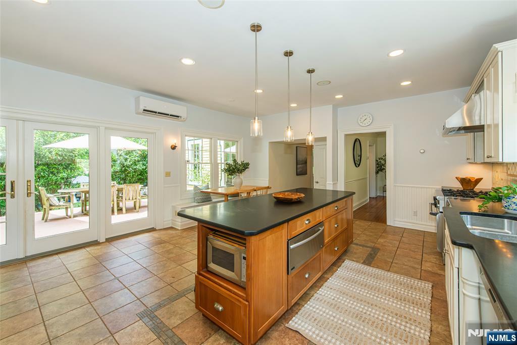 181 Sunset Avenue Property Photo 24