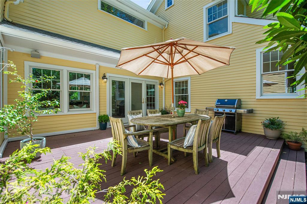 181 Sunset Avenue Property Photo 42