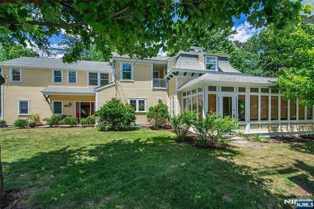 181 Sunset Avenue Property Photo 43