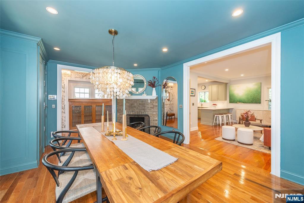 85 Evergreen Avenue Property Photo 6