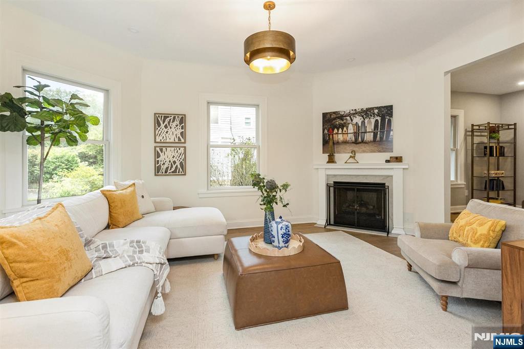 26 Appleton Place Property Photo 9
