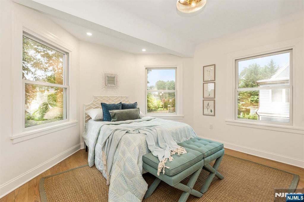 26 Appleton Place Property Photo 35