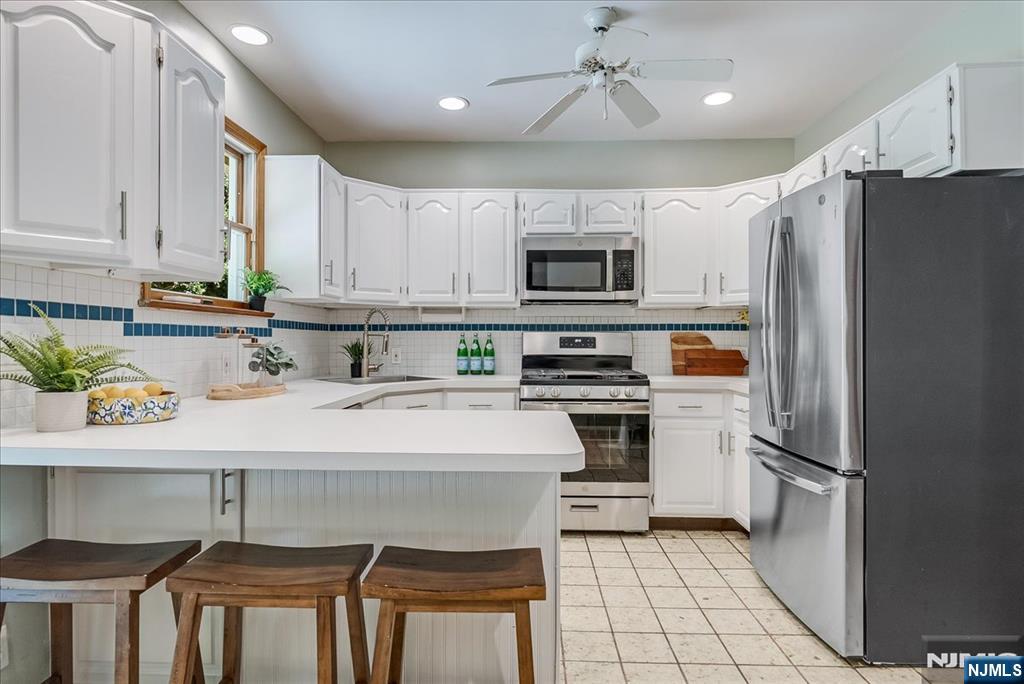52 Warfield Street Property Photo 18