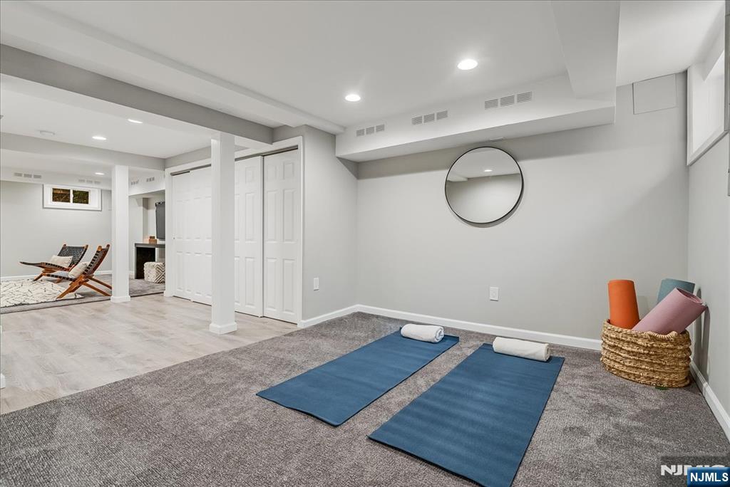 52 Warfield Street Property Photo 35