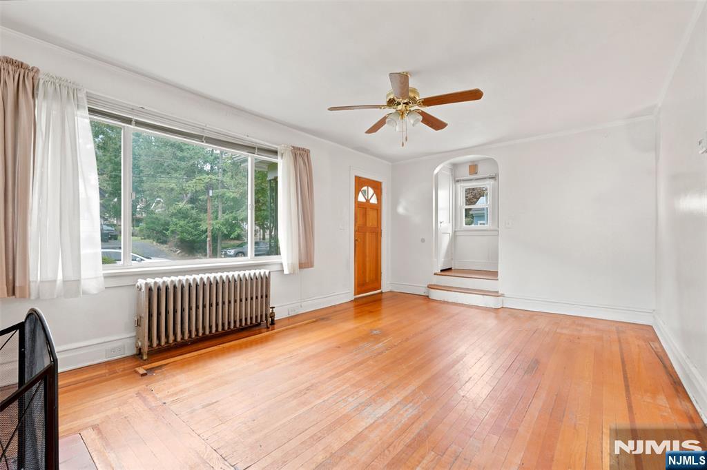 1481 Endicott Terrace Property Photo 5