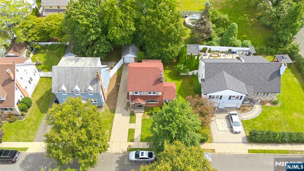 1481 Endicott Terrace Property Photo 28