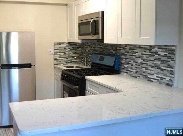 2200 Center Avenue A7 Property Photo 3