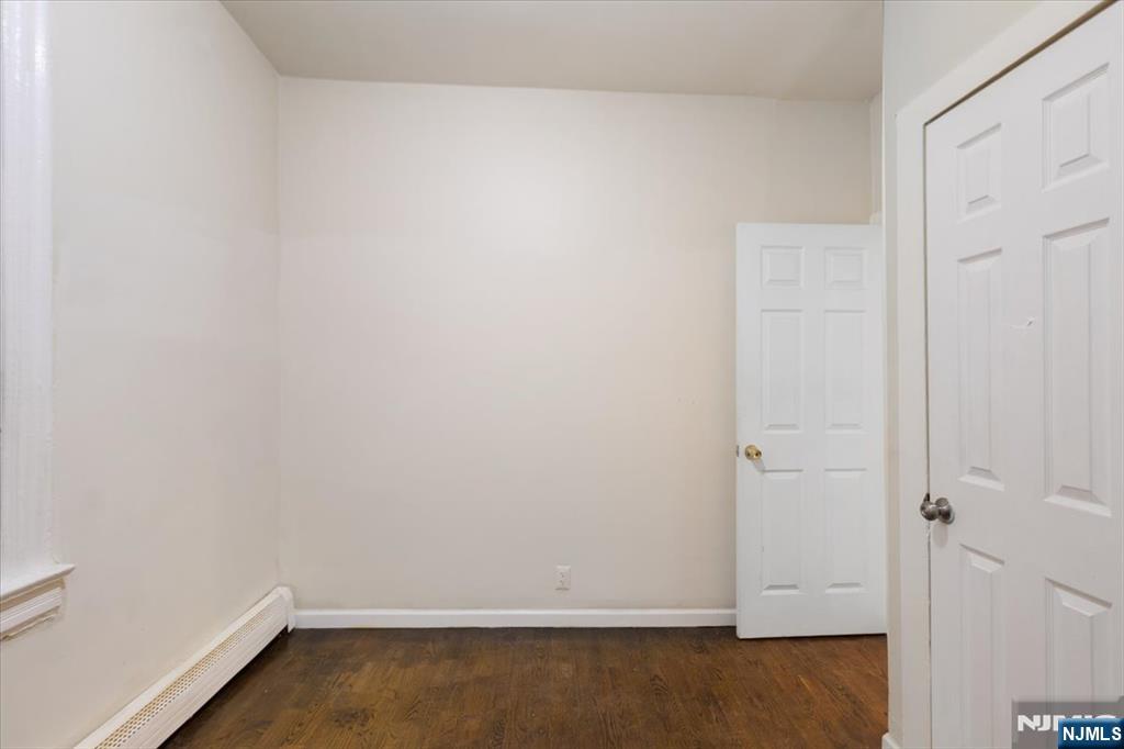 422 Jelliff Avenue Property Photo 10