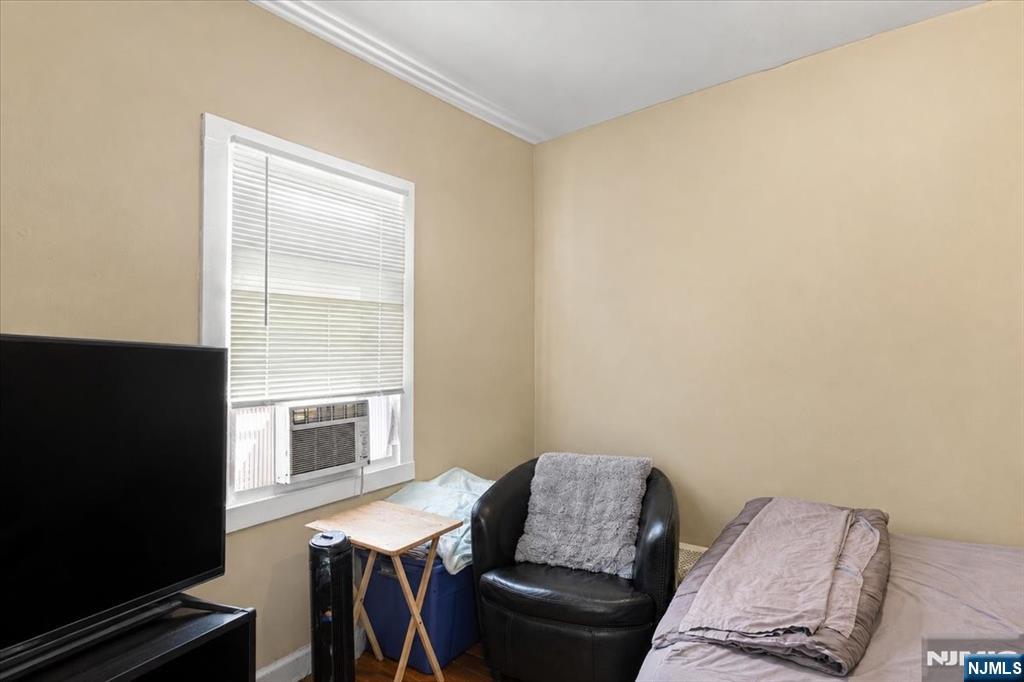 422 Jelliff Avenue Property Photo 21
