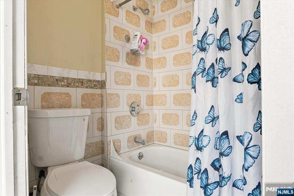 422 Jelliff Avenue Property Photo 32